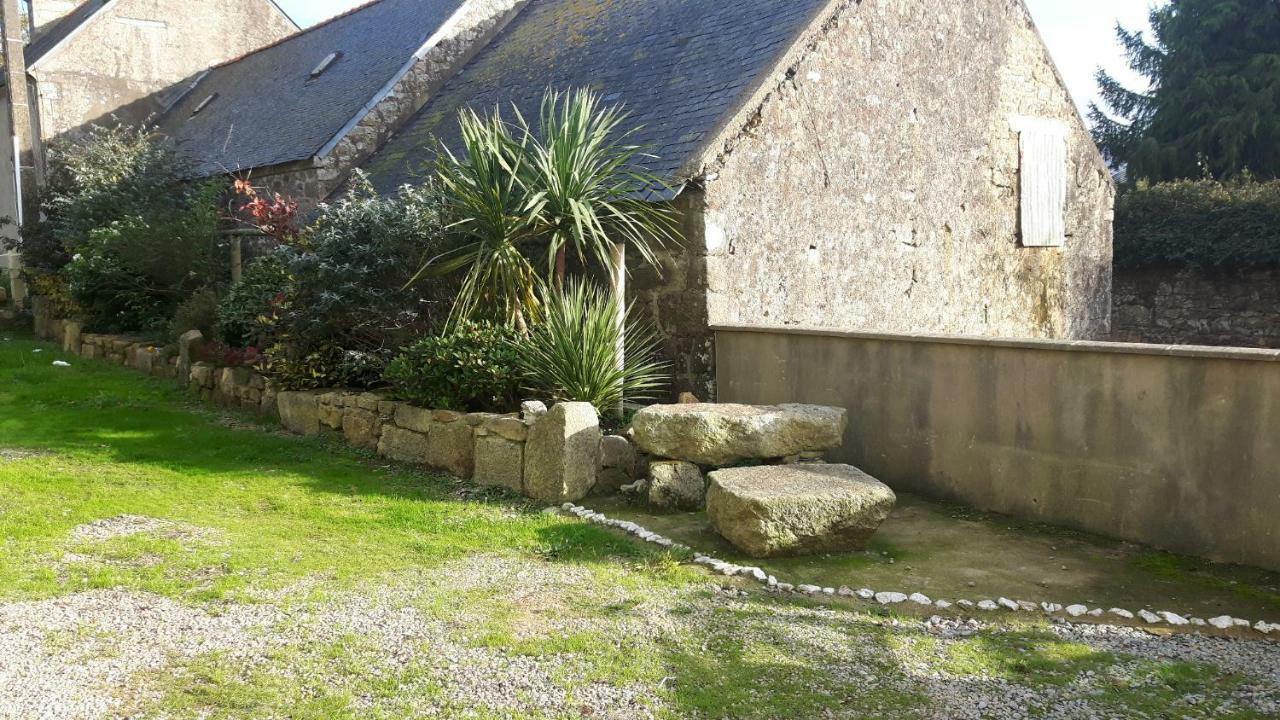 Villa Le Petit Secret Saint-Hilaire  Exterior foto